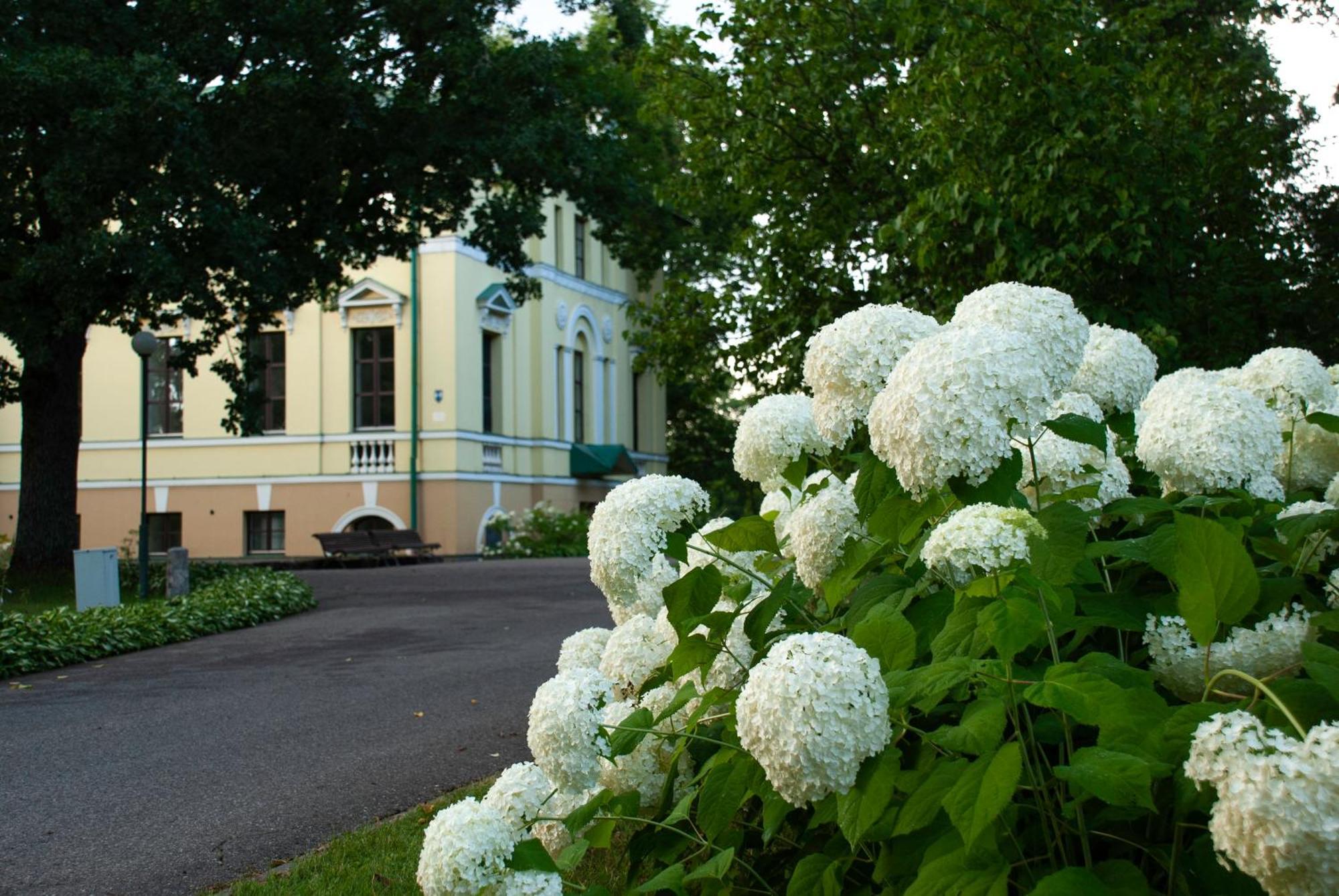 Hotel Nauksenu Muiza Naukseni Exteriér fotografie